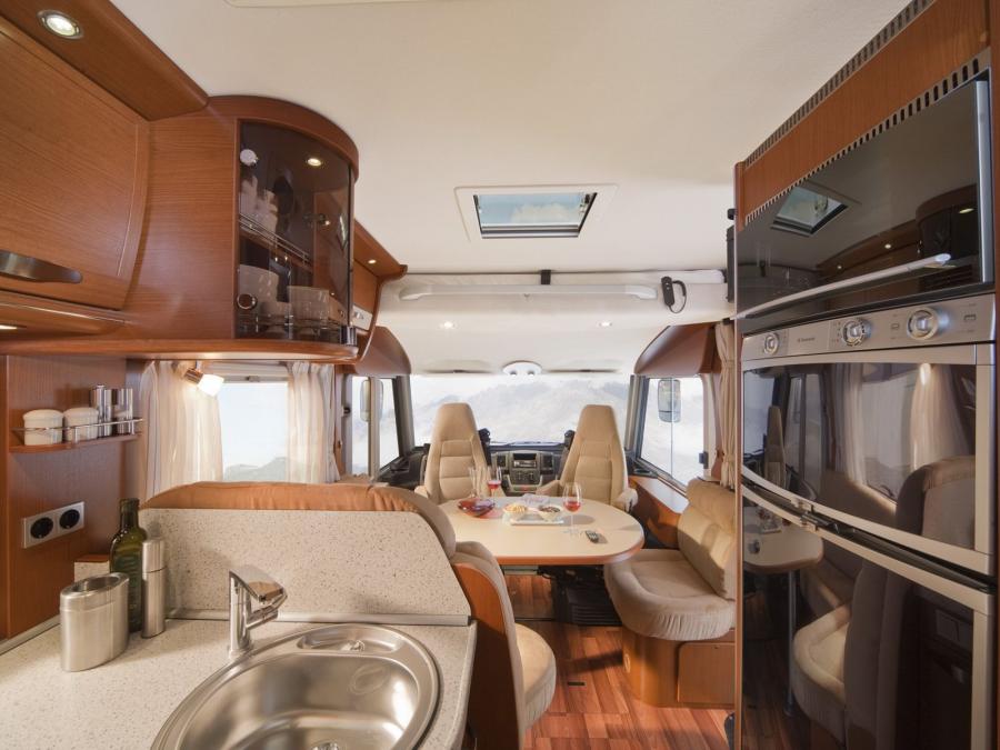 Интерьер Hymer B-Class 2011 года  (фото 17 из 30)